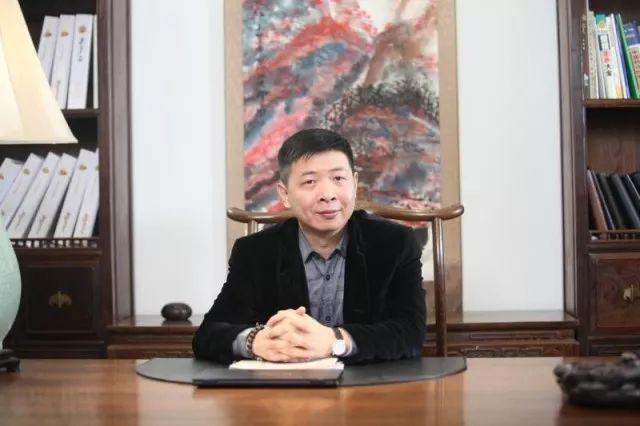 佳能镜头小三元是国产高清视频在线在线观看，摄影爱好者的梦幻组合揭秘